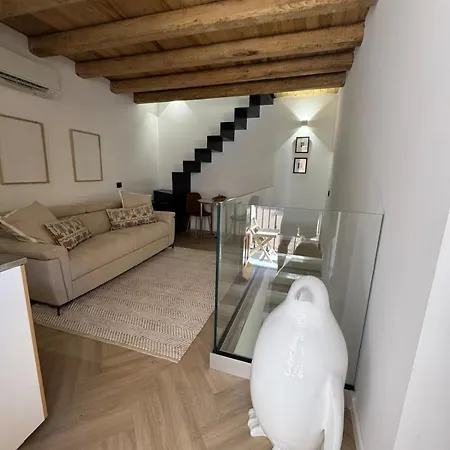 The Lavender Town House - In The Heart Of Cefalu