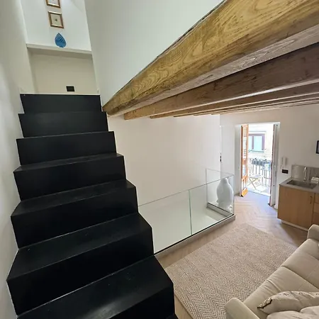 Holiday home The Lavender Town House - In The Heart Of