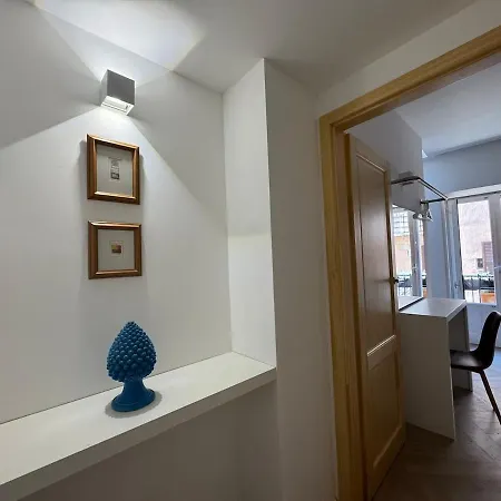 The Lavender Town House - In The Heart Of Holiday home *