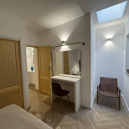 The Lavender Town House - In The Heart Of * Cefalu