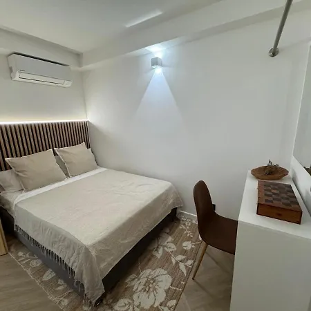 The Lavender Town House - In The Heart Of * Cefalu