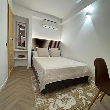Holiday home The Lavender Town House - In The Heart Of Cefalu
