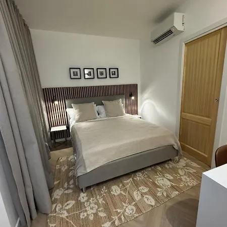 The Lavender Town House - In The Heart Of * Cefalu